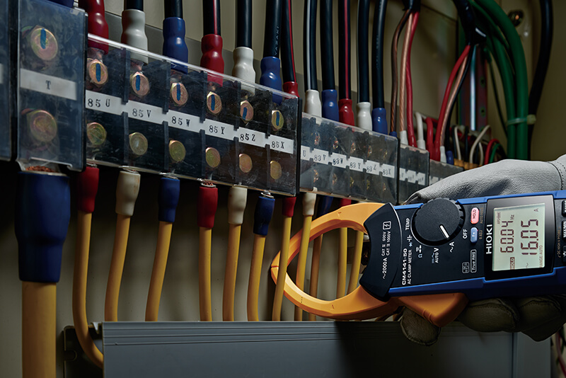 clamp-meter-img-02.jpg